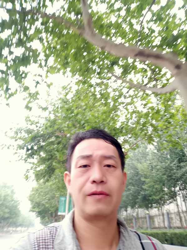阳光的第一张照片--泉州相亲网