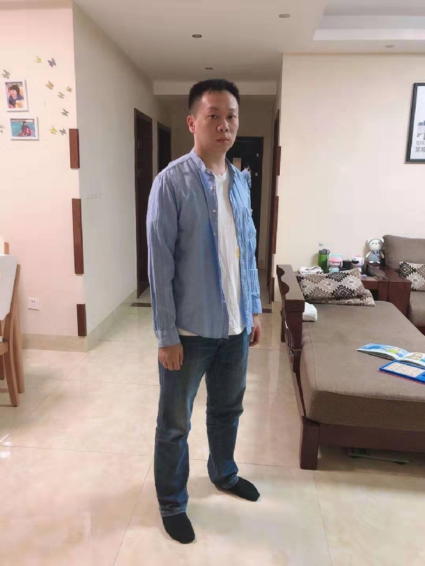 以勒的第一张照片--泉州相亲网