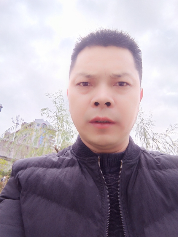 随缘的第一张照片--泉州相亲网