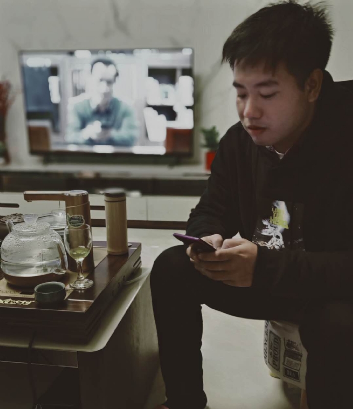 嗯今年能脱单吗的第一张照片--泉州相亲网