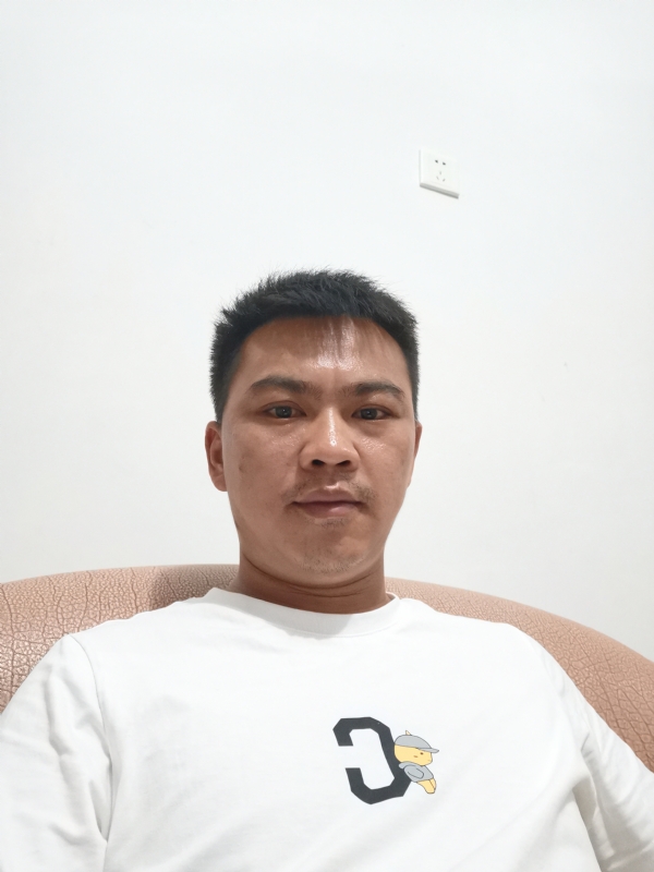 冰封的第一张照片--泉州相亲网
