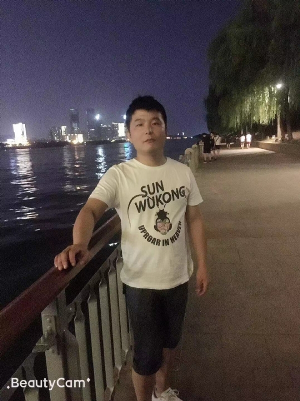 古月的第二张照片--泉州相亲网
