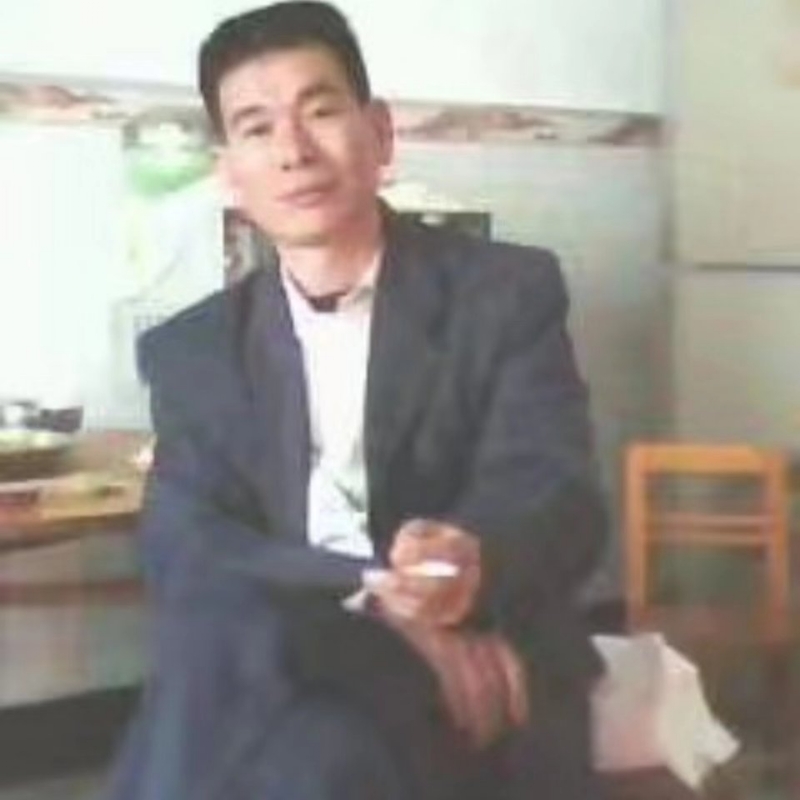 阳光照耀的第一张照片--泉州相亲网