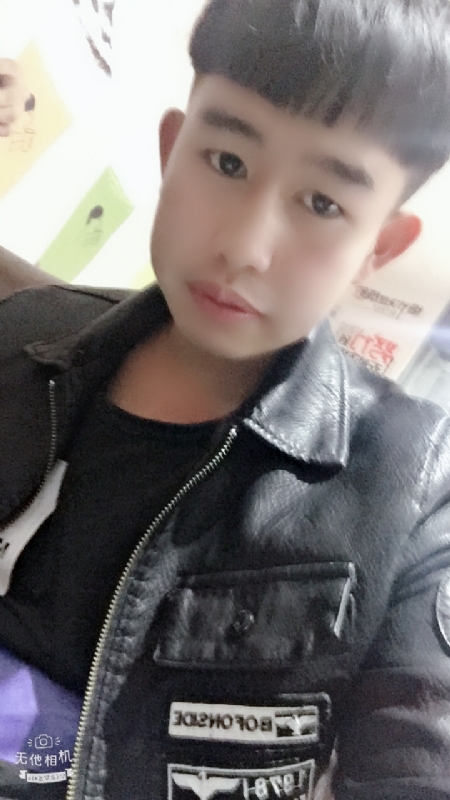 军绿色的第一张照片--泉州相亲网