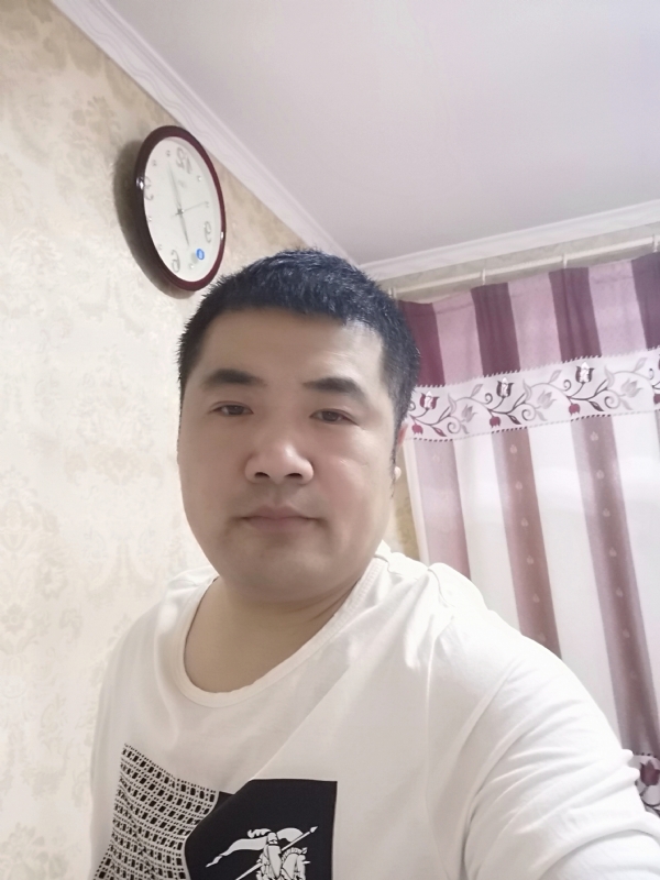 爱你的眼睛的第一张照片--泉州相亲网