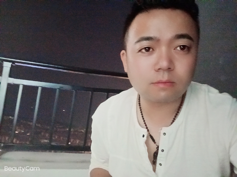 可么嗯哼的第一张照片--泉州相亲网