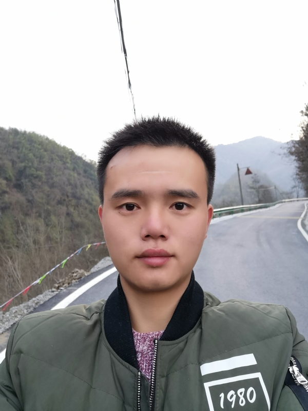 年华零落成诗的第一张照片--泉州相亲网