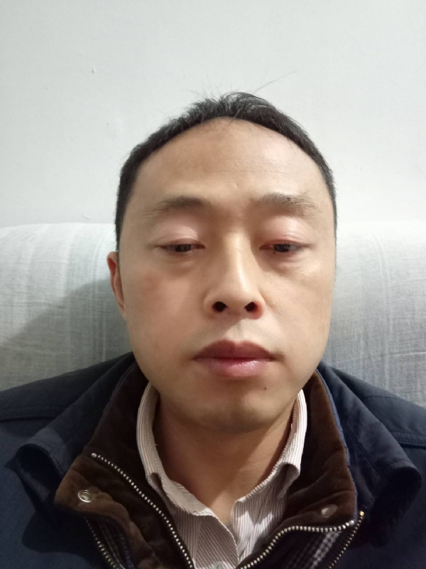 阳光的第一张照片--泉州相亲网