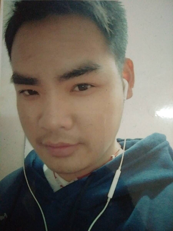 渴望爱的第一张照片--泉州相亲网