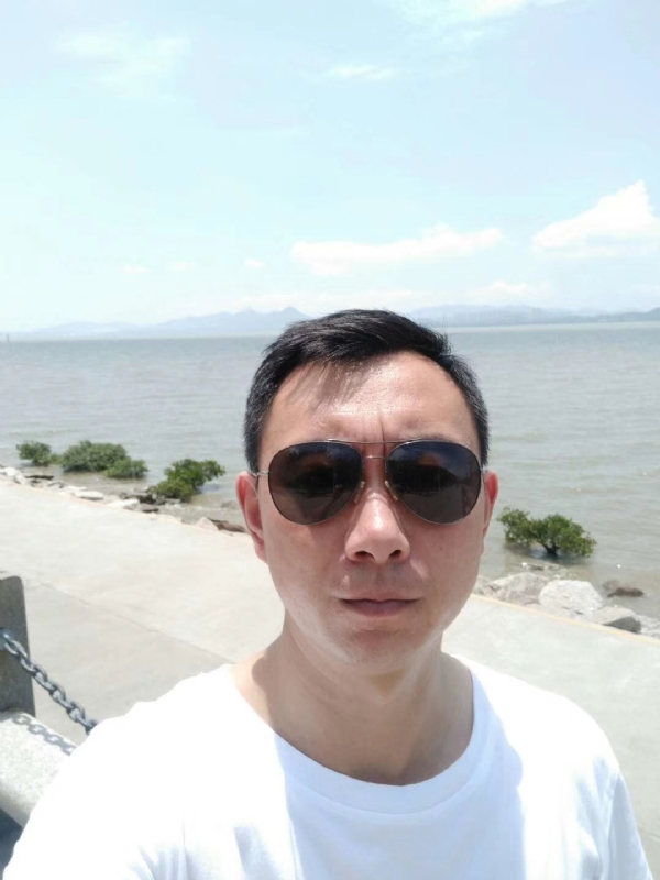 为了回忆的第二张照片--泉州相亲网