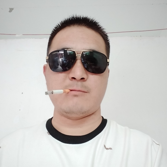 白伟伟的第一张照片--泉州相亲网