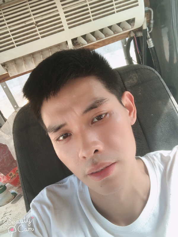 小董的第一张照片--泉州相亲网