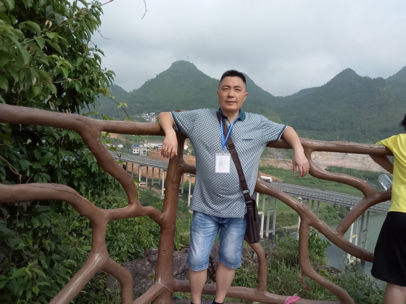 岁月无声的第一张照片--泉州相亲网