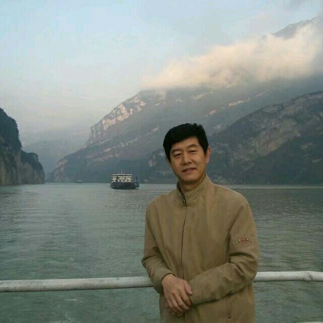 优秀善良1.78的第二张照片--泉州相亲网