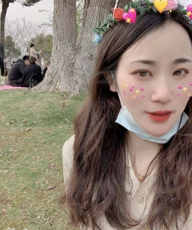 小花的第一张照片--泉州相亲网