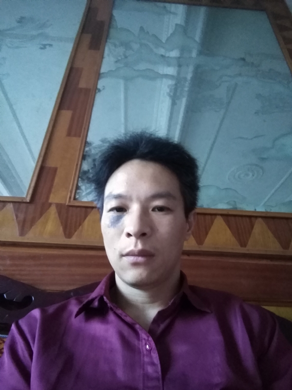 风中落叶的第一张照片--泉州相亲网