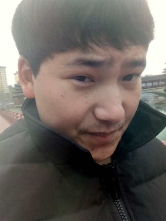 侗族青年作家超超的第二张照片--泉州相亲网