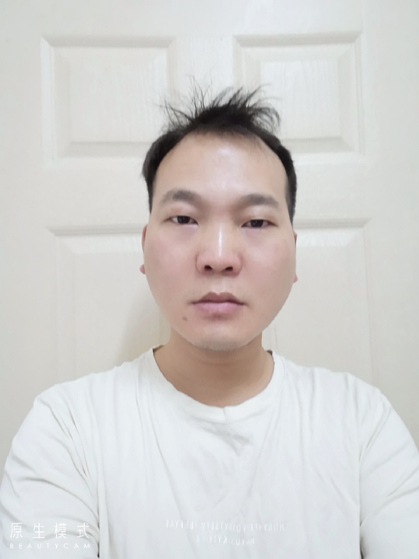 默默的第一张照片--泉州相亲网