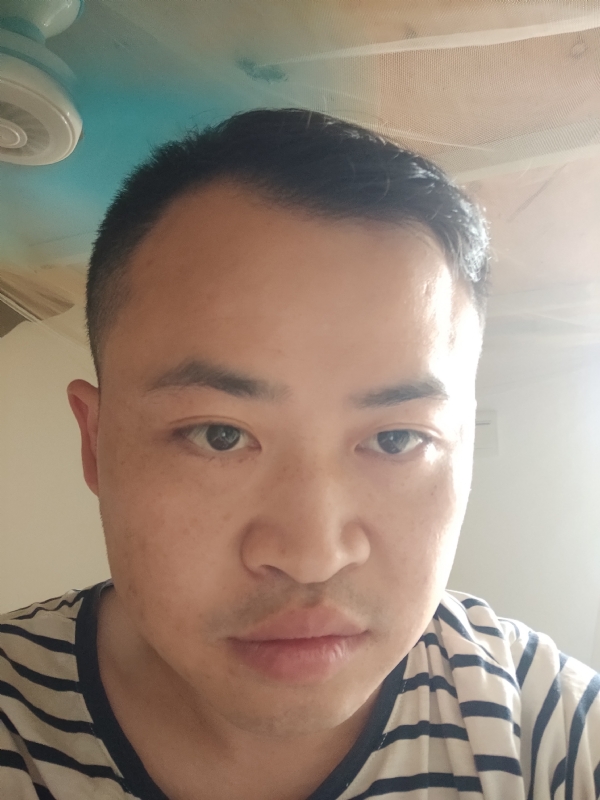一切随缘的第一张照片--泉州相亲网