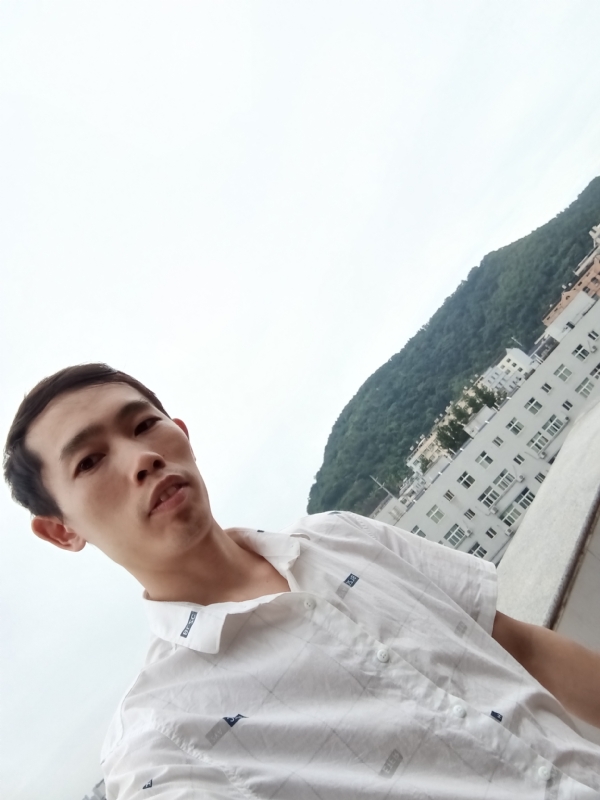 会飞的鱼的第一张照片--泉州相亲网