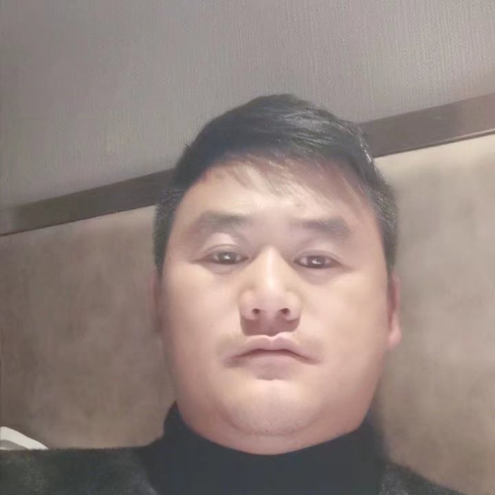 奔跑的第一张照片--泉州相亲网