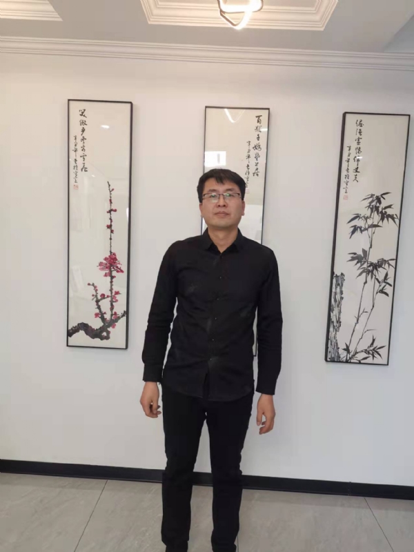 情义比天高的第一张照片--泉州相亲网