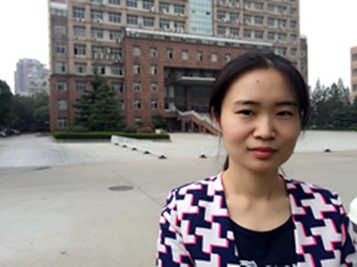 女儿征婚的第一张照片--泉州相亲网