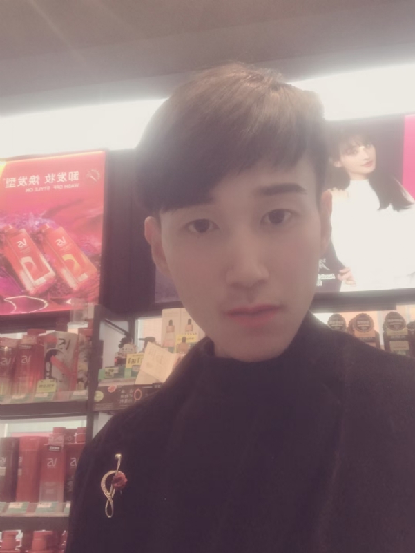 唯美的爱情故事的第一张照片--泉州相亲网