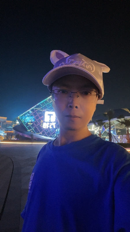 富贵使我们相遇的第一张照片--泉州相亲网