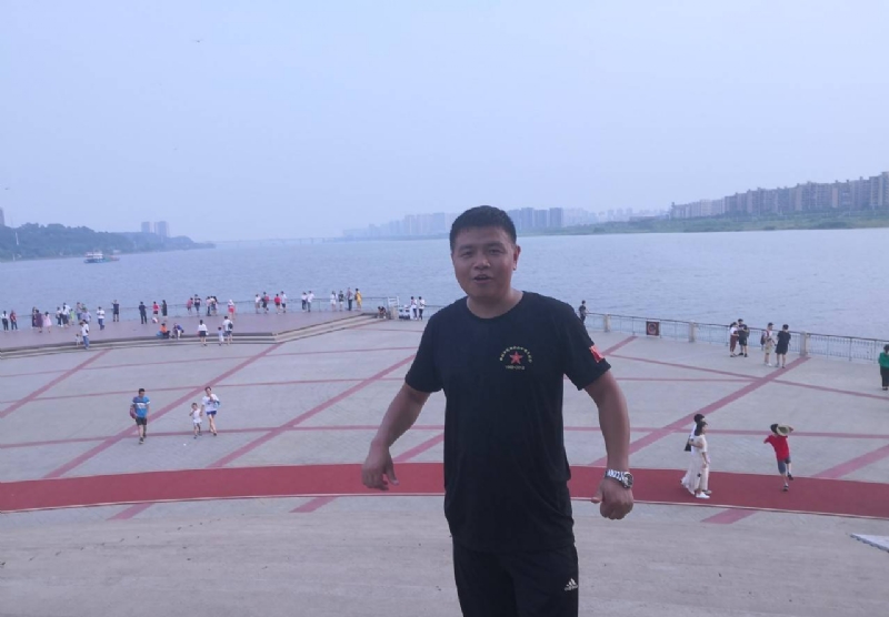 曾经心疼的我的第一张照片--泉州相亲网