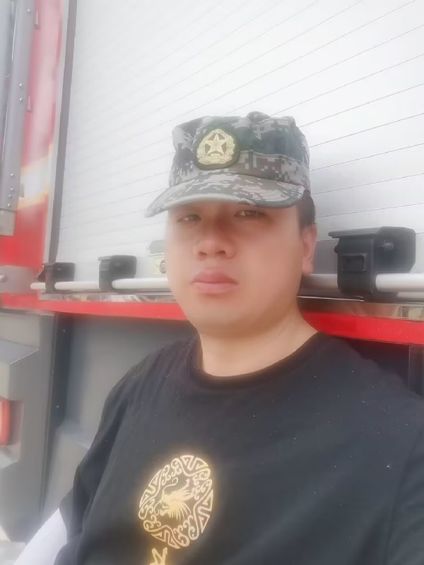阿萨大大的第一张照片--泉州相亲网
