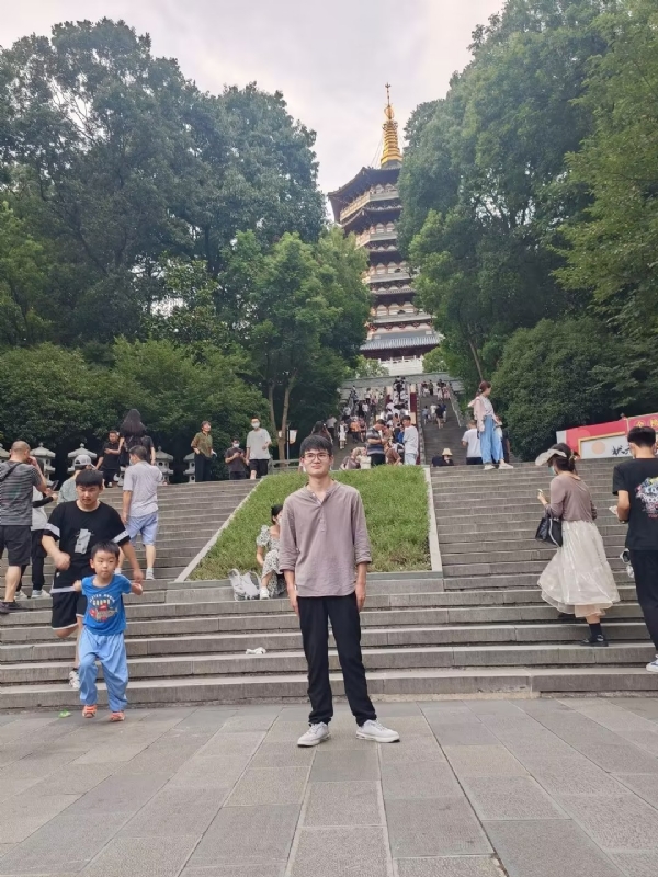 阳光男孩的第二张照片--泉州相亲网