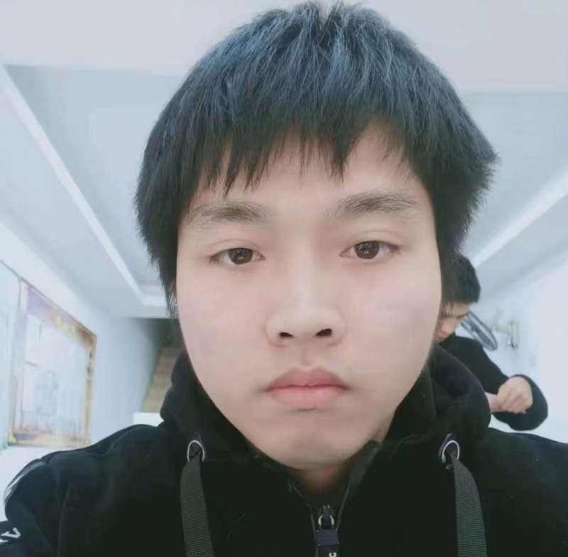 无奋斗不清春的第一张照片--泉州相亲网