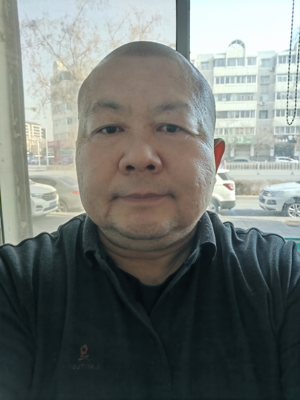 穆萨的第一张照片--泉州相亲网