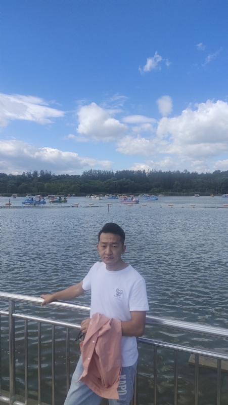 脱了壳的龟的第一张照片--泉州相亲网