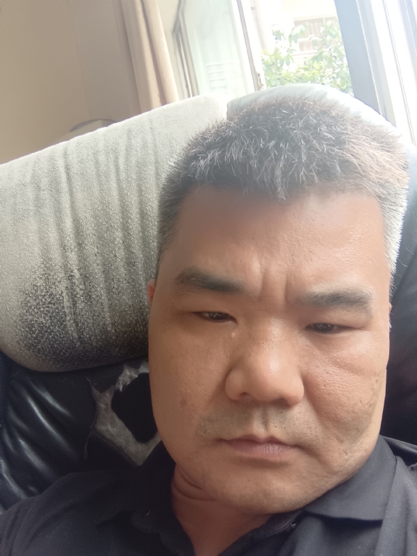 路人的第一张照片--泉州相亲网