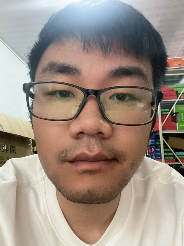 搬砖中的第二张照片--泉州相亲网