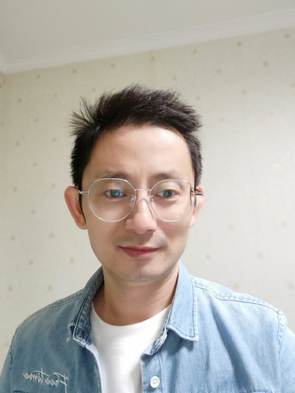 飘逸的第二张照片--泉州相亲网