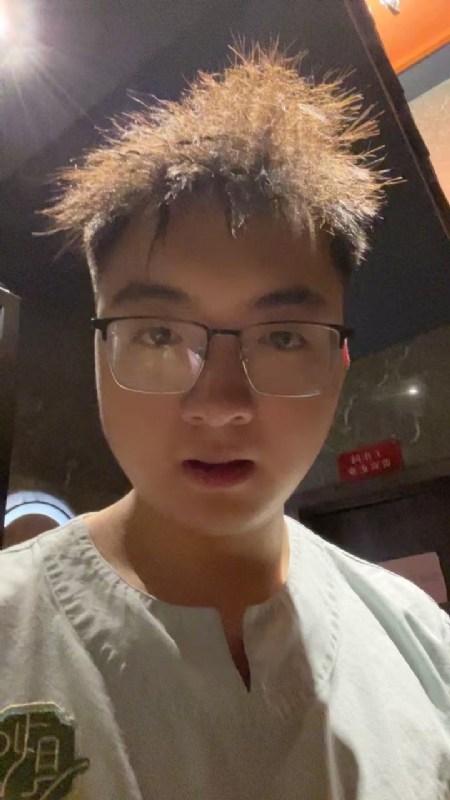 成熟稳重的男士的第一张照片--泉州相亲网