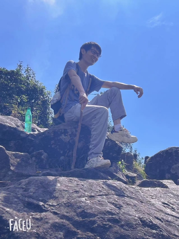 落叶之秋的第一张照片--泉州相亲网