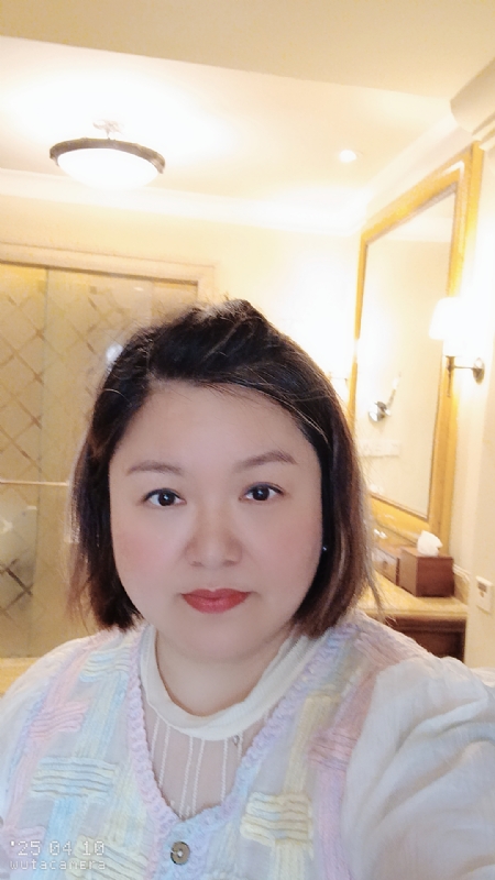 衎静玲瓏的第一张照片--泉州相亲网