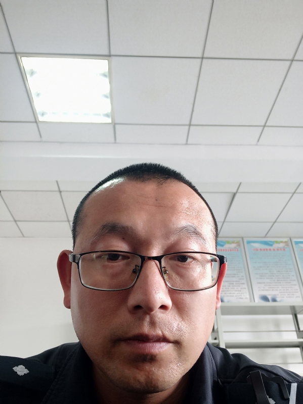 布鲁斯贺的第三张照片--泉州相亲网