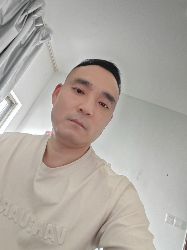 小锋的第一张照片--泉州相亲网