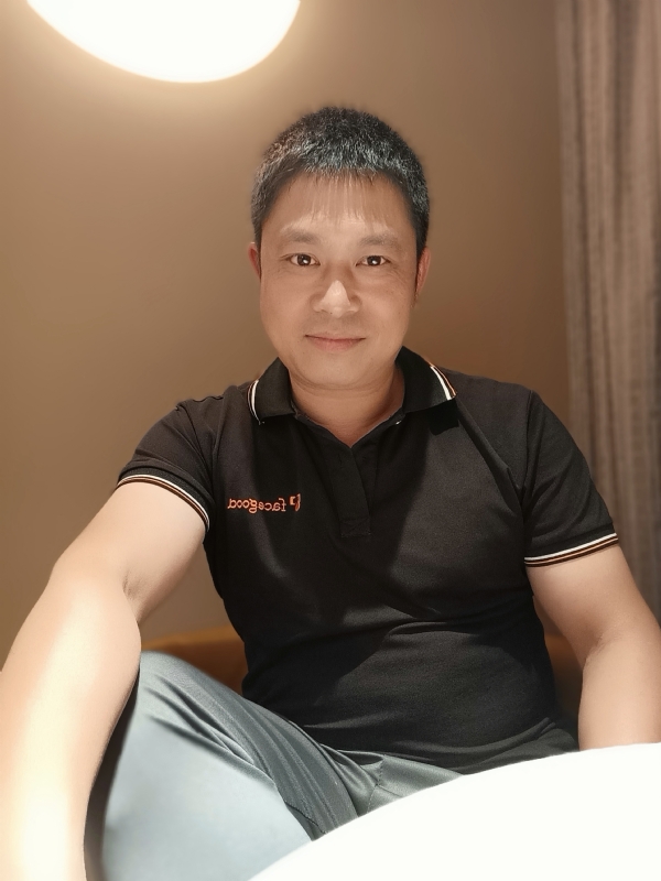 影子的第一张照片--泉州相亲网