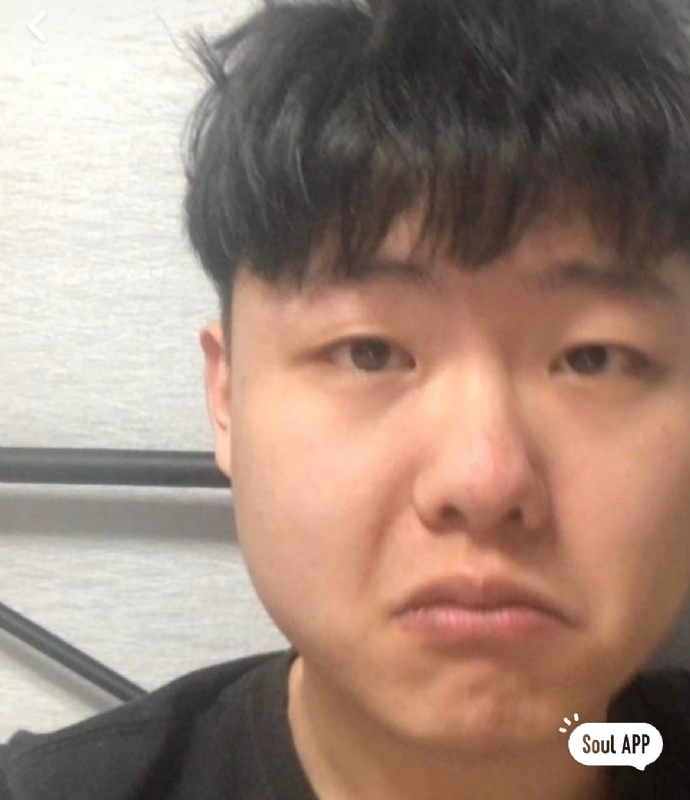 方方正正的第一张照片--泉州相亲网