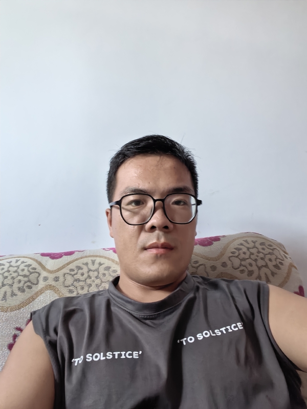 卫TF的第三张照片--泉州相亲网