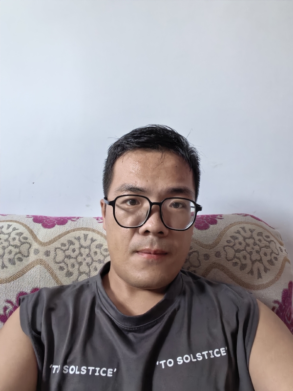卫TF的第四张照片--泉州相亲网