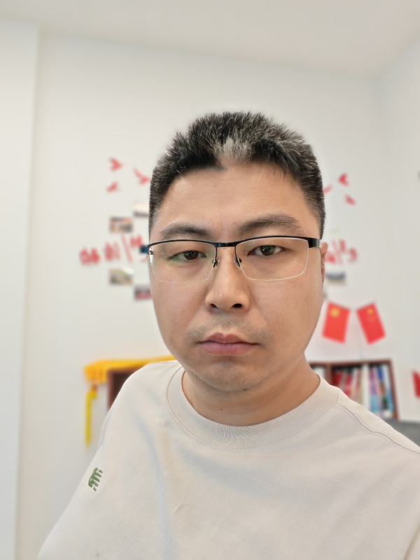 苦海寻舟的第一张照片--泉州相亲网